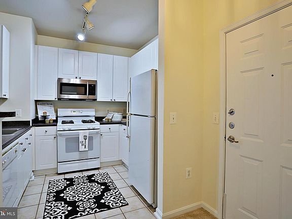 5th image of 9490 Virginia Center Blvd Unit 331