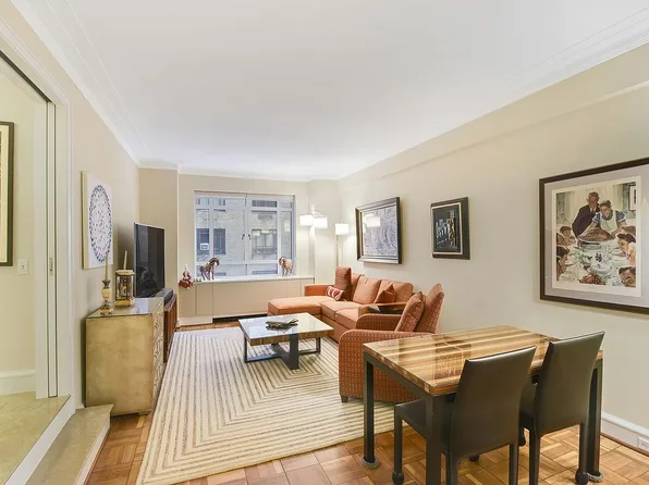 25 Central Park W APT 3U, New York, NY 10023