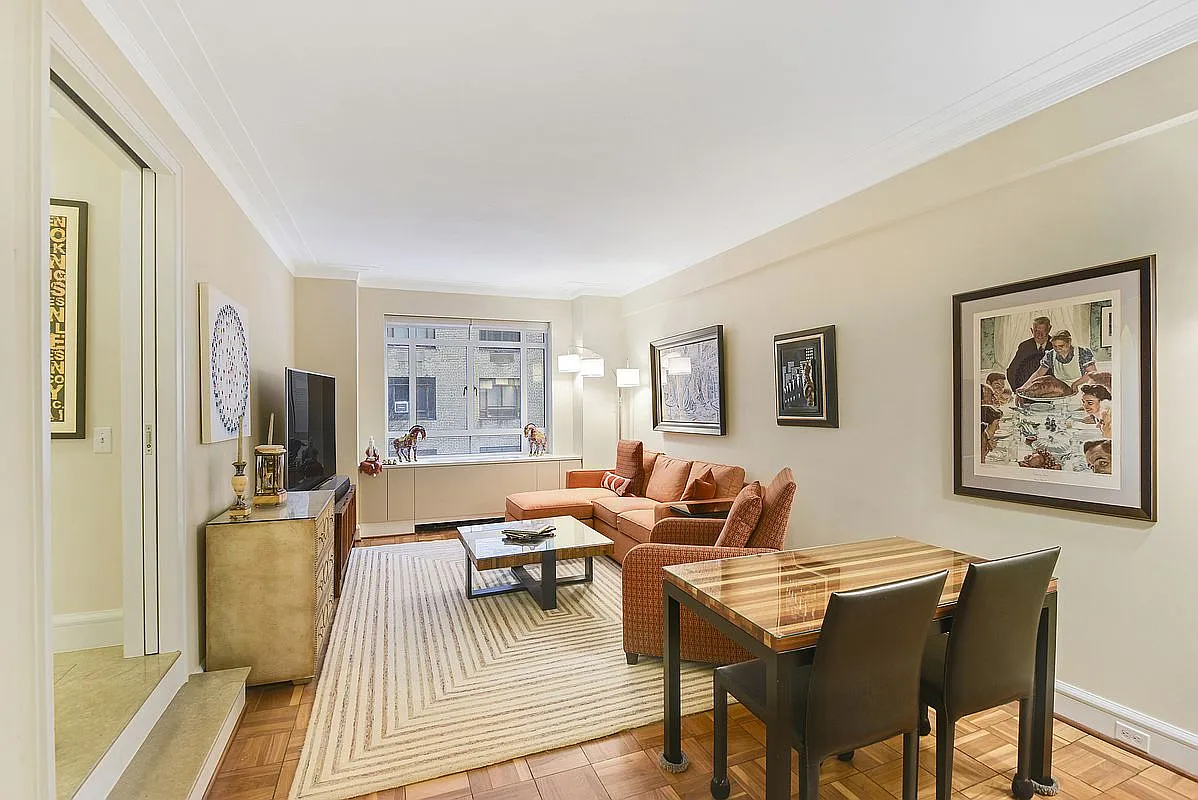 25 Central Park W APT 3U photo 1