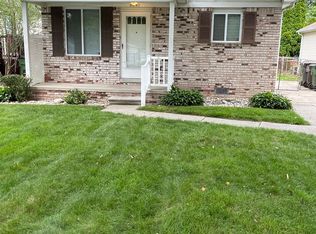 8841 Janis St, Shelby Township, MI