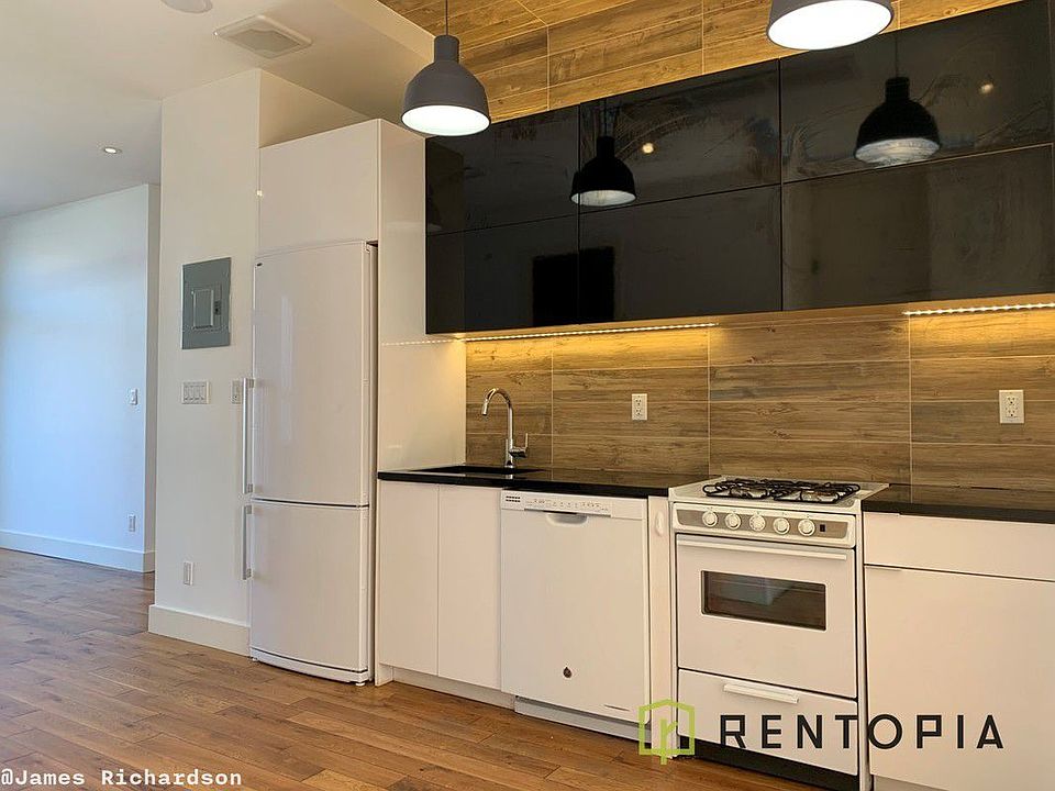 1st image of 105 Leonard St APT 3D