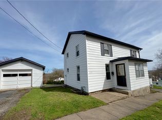 225 E Venango St, Mercer, PA 16137