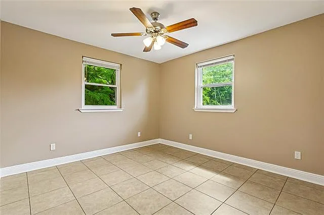 817 Egania St — Photo 16