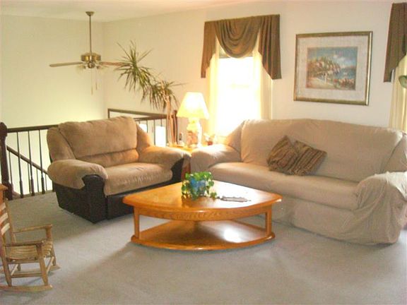 3rd image of 10073 Indian Hill Dr