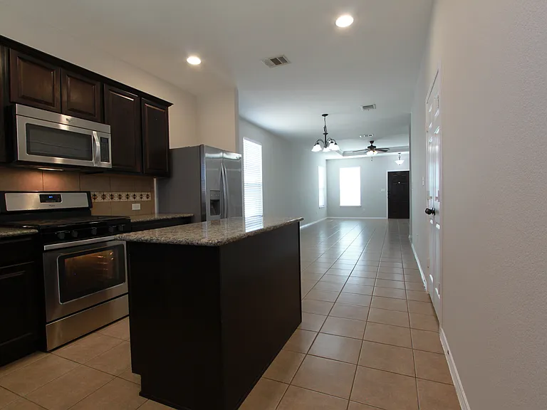 278 Stella Gold St — Photo 14