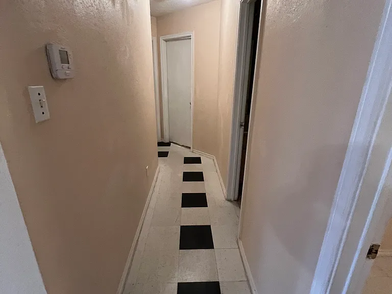 7331 Meadows Dr — Photo 10
