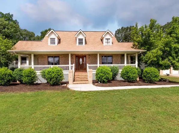 225 Pinoak Dr, Rockwood, TN 37854