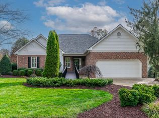 8520 Davishire Dr, Raleigh, NC 27615