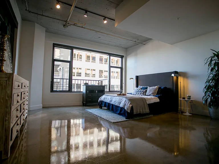 Garment Lofts — Photo 5