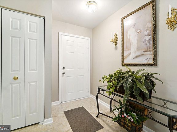 5th image of 300 Juneberry Way Unit 1C
