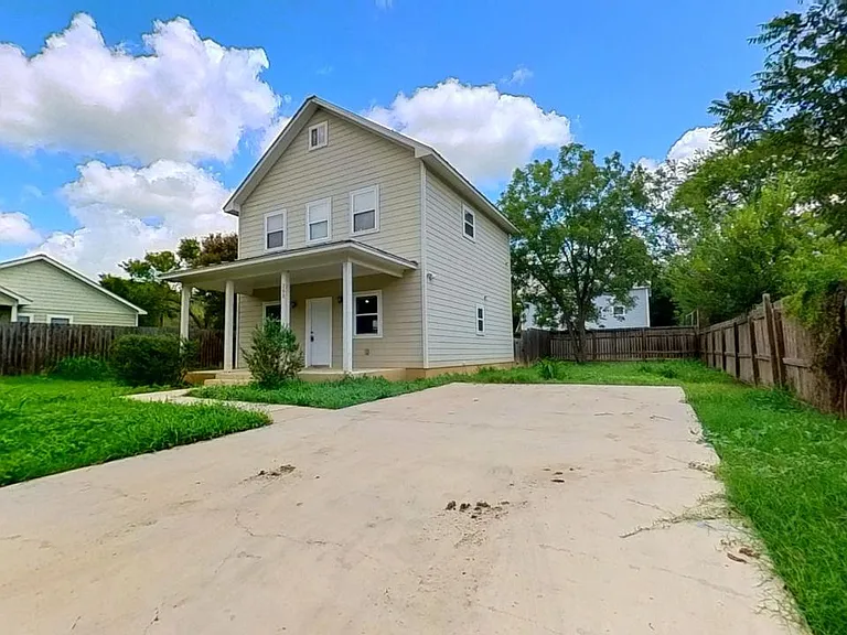 209 Jackman St — Photo 21