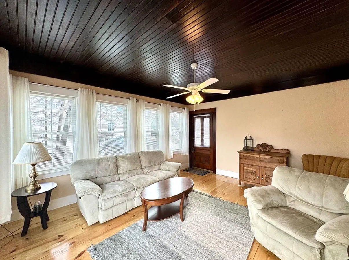 1 bed, 600 sqft, $1,900 — Photo 4