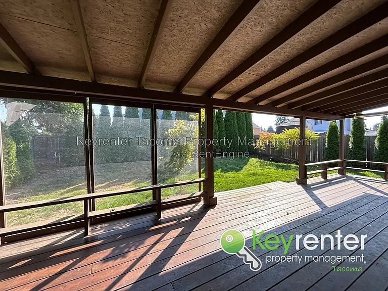 221 Sunset Dr — Photo 19