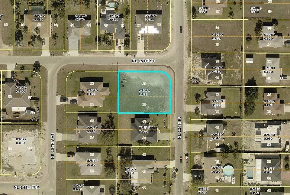 1st image of 1420 NE 12th Pl