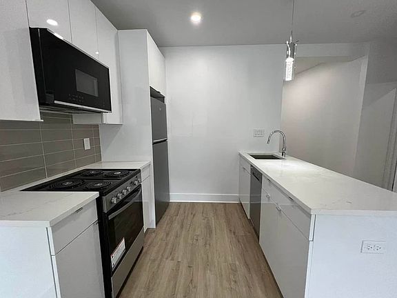 4th image of 1745 President St APT 1A