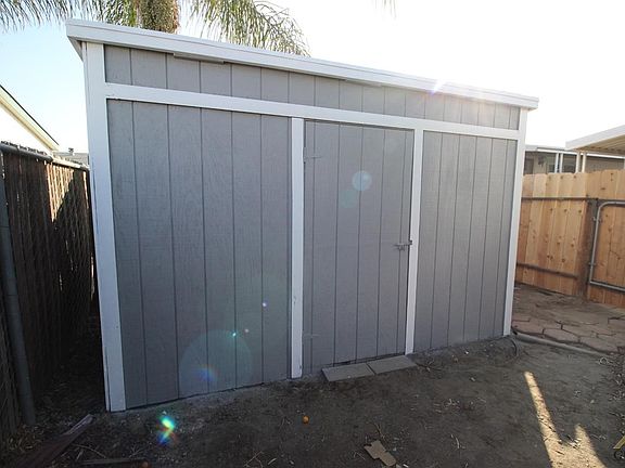 3rd image of 1301 Taft Hwy Space 161