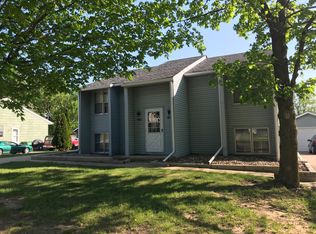 901 Lyndale Dr, Polk City, IA 50226