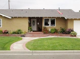 3213 W Oaklawn Dr, Anaheim, CA 92804