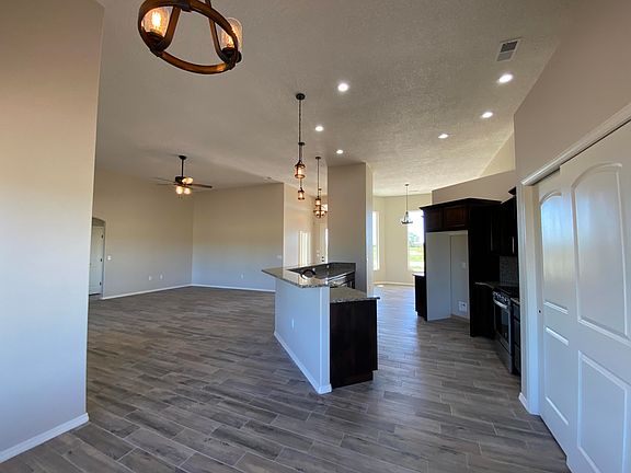 5th image of 4 Dove Valley Pl