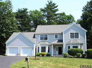 55 Springfield Dr, Voorheesville, NY 12186