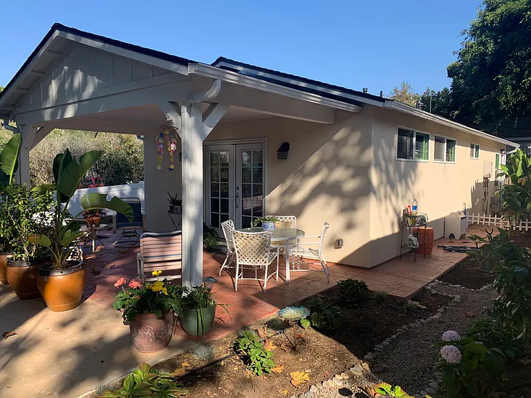 2555 Ardath Rd #B — Photo 2