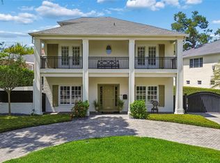913 S Golf View St, Tampa, FL 33629