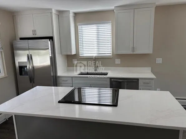 9390 W 56th Pl, Arvada, CO 80002