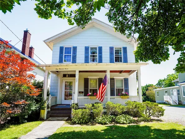 107 Gorham St, Canandaigua, NY 14424
