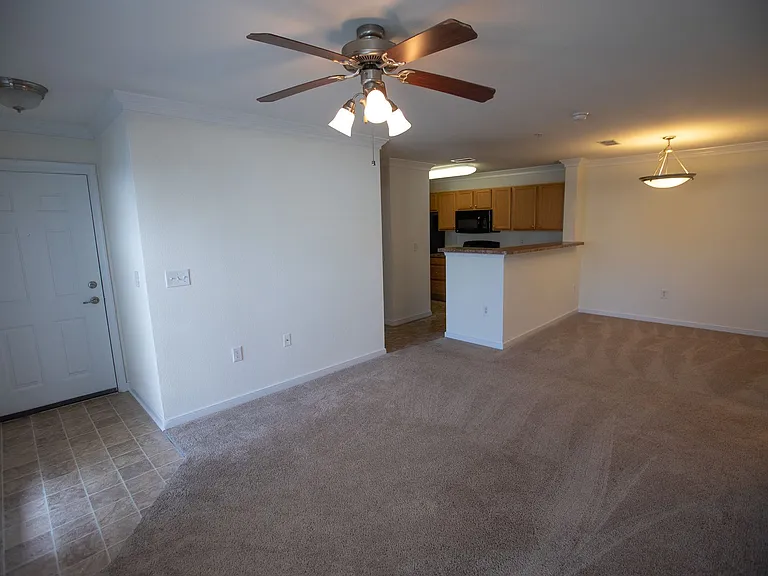 Featherstone Apartments at Kiln Creek — Photo 42