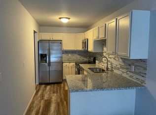 6500 Ives Ln N, Maple Grove, MN 55369