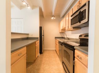 Preston Square Apartments, Charlottesville, VA 22903