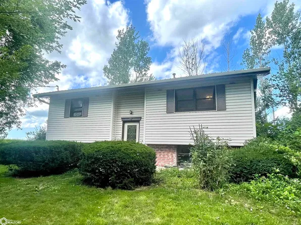 2801 281st St, Oskaloosa, IA 52577