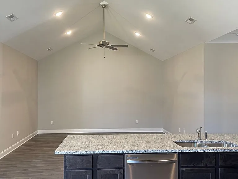 469 Creekside Way #HV140 — Photo 17