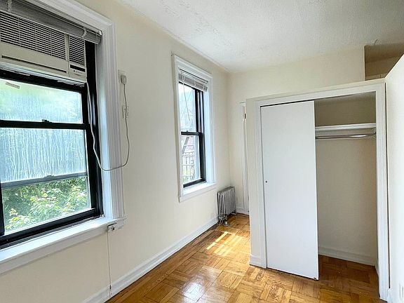 5th image of 146 W 79th St APT 4C