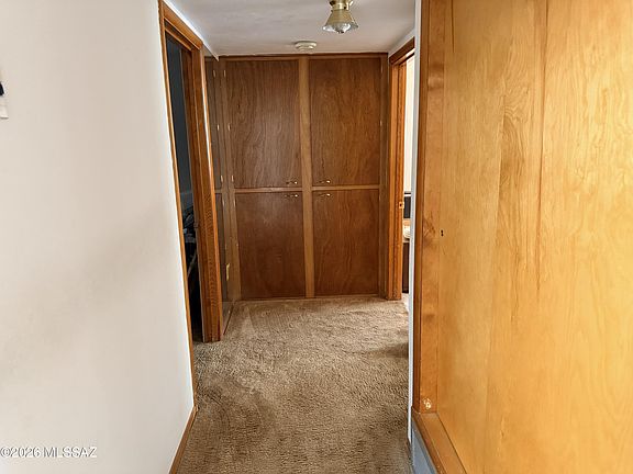 2nd image of 871 S La Mesa Dr