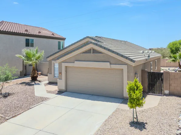 1042 S WILDROSE Circle, Mesa, AZ 85208