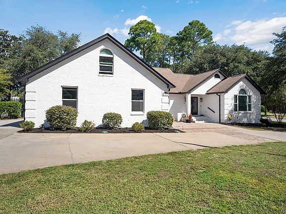 4th image of 3099 Kings Ct.