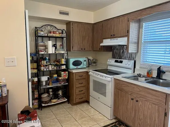4304 London Town Rd #C215, Titusville, FL 32796