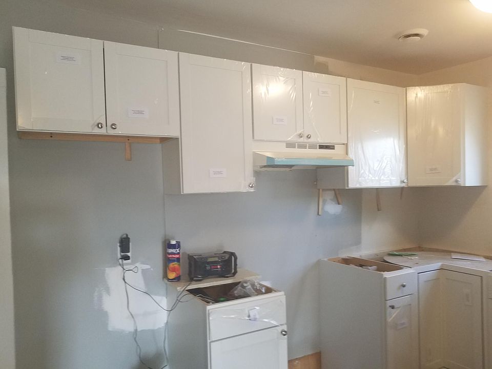 2nd image of 227 W Church St