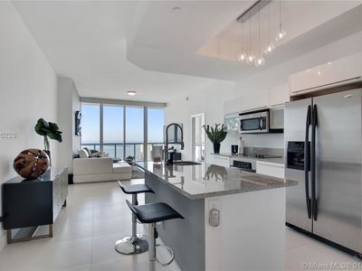 888 Biscayne Blvd APT 5005, Miami, FL, 33132