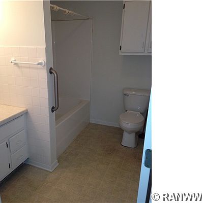 4th image of 600 N 3rd Street