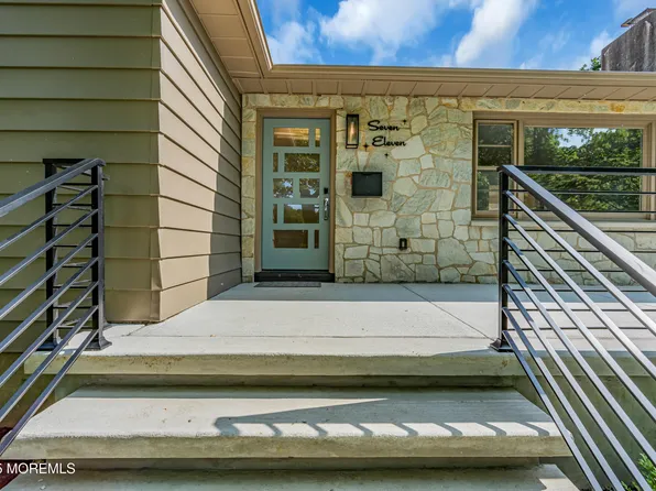 711 Raymere Ave, Interlaken, NJ 07712