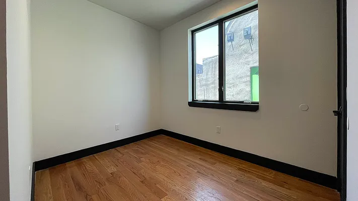 Rented by Strivers Management Group Corp (Brokerage) | media 11