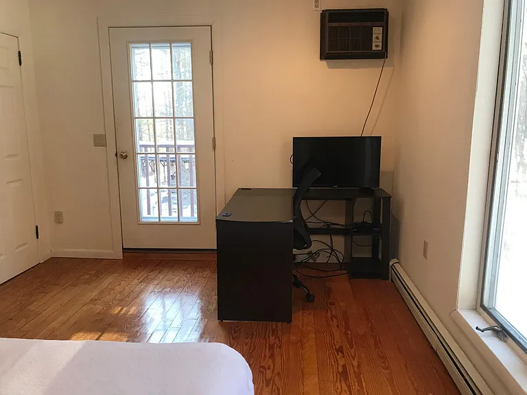 51 Saugerties Rd — Photo 18