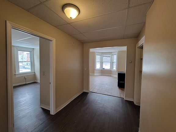 4th image of 99 Hill St #1