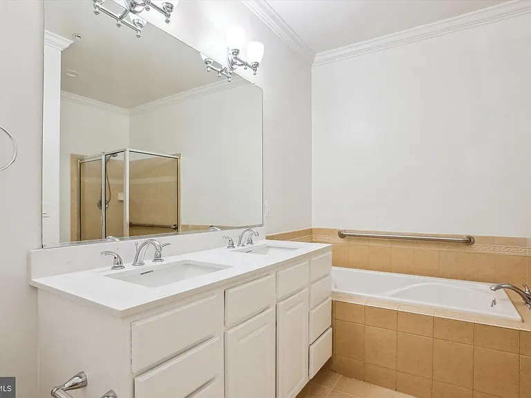 10328 Sager Ave #407 — Photo 14