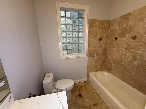 2153 W Belmont Ave #2 — Photo 18