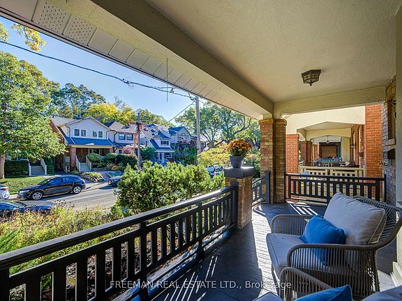 3rd image of 378 Durie St