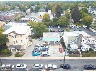 6 W Athens Ave, Ardmore, PA 19003