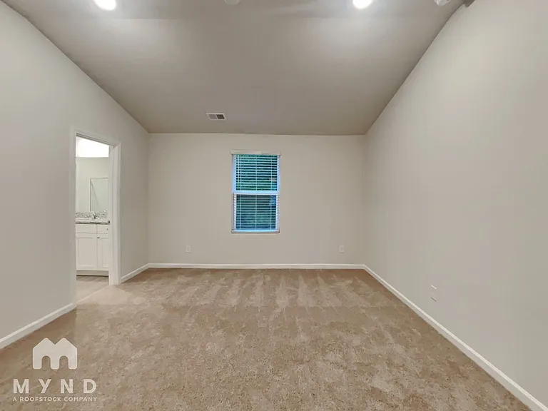 40 Royal Meadow Dr — Photo 15
